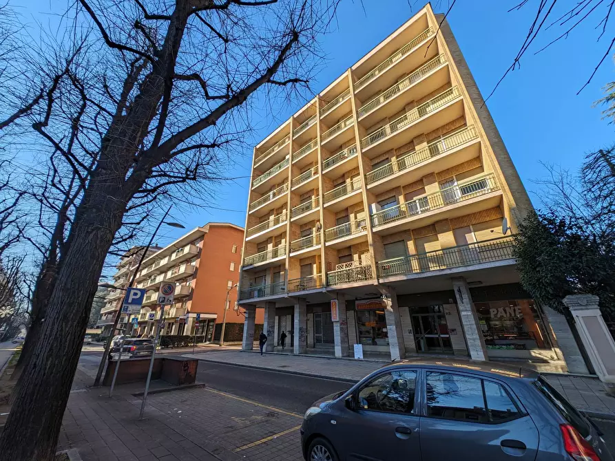 Immagine 1 di Appartamento in vendita  a Grugliasco
