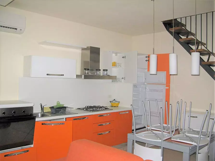 Immagine 1 di Appartamento in vendita  in viale tirreno a Pisa