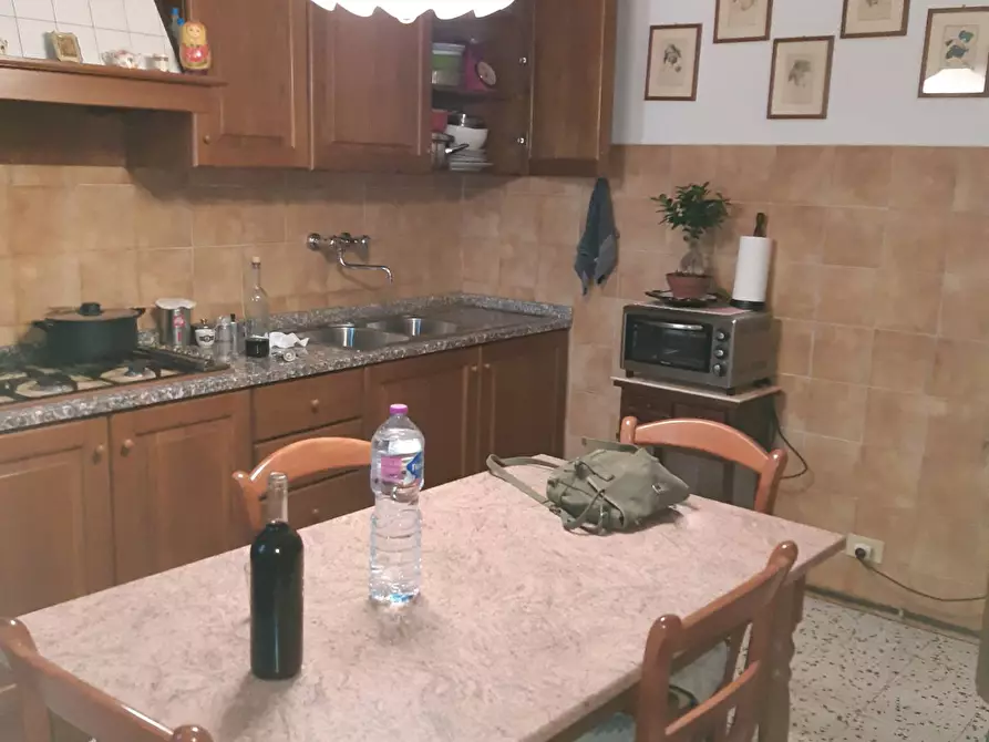 Immagine 1 di Appartamento in vendita  in via montelopio a Peccioli