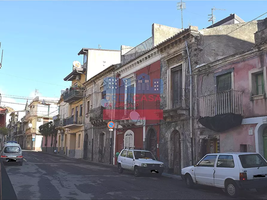Immagine 1 di Casa indipendente in vendita  in via Umberto a Calatabiano