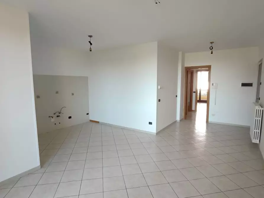 Immagine 1 di Appartamento in vendita  in via brasside a Treviglio
