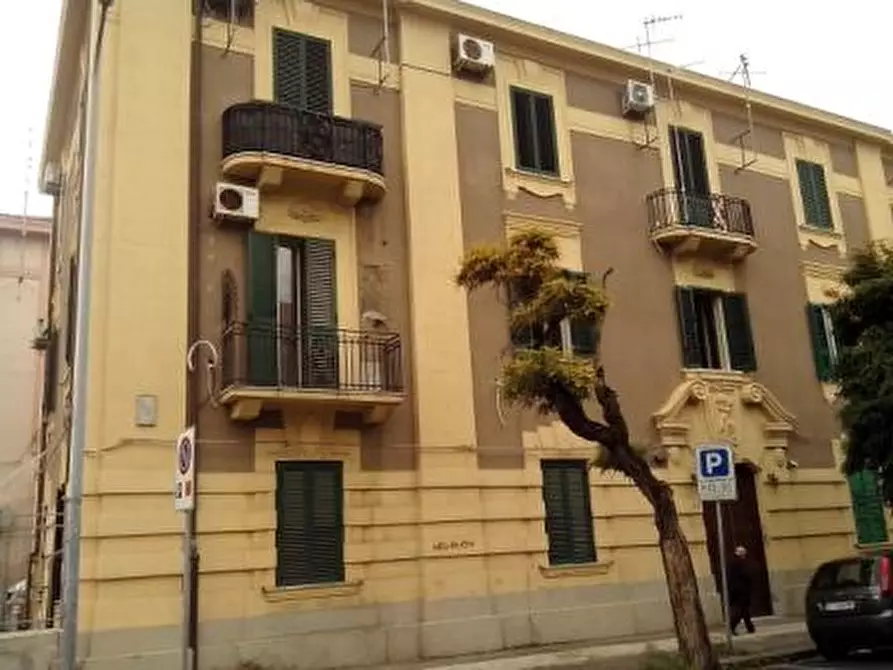 Immagine 1 di Appartamento in vendita  in Via Ugo Bassi a Messina