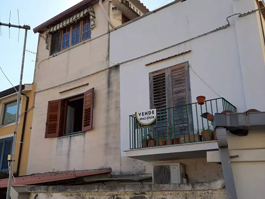 Immagine 1 di Appartamento in vendita  in Via Porta Pasquale a Taormina