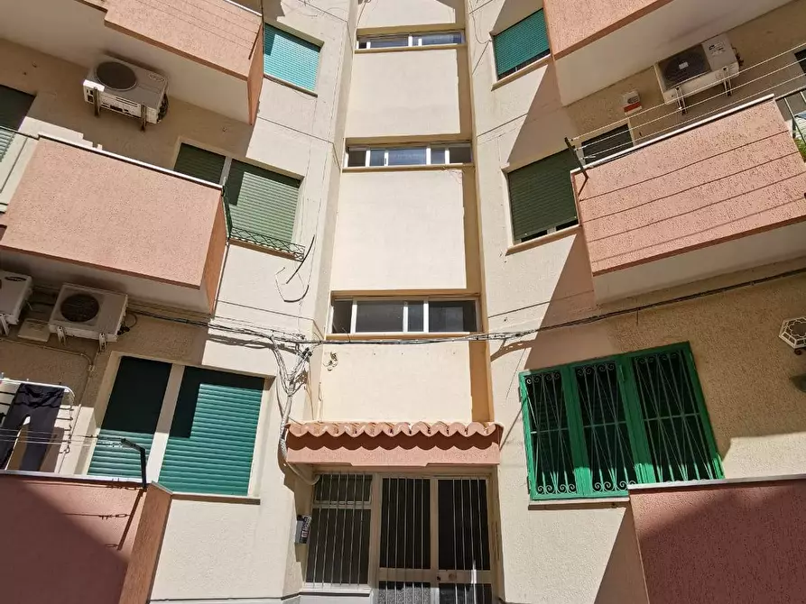 Immagine 1 di Appartamento in vendita  in Via del carmine a Messina