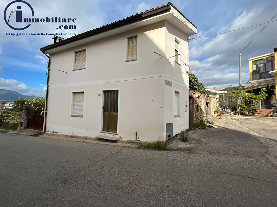 Immagine 1 di Casa indipendente in vendita  in Via Raffaello a Lotzorai