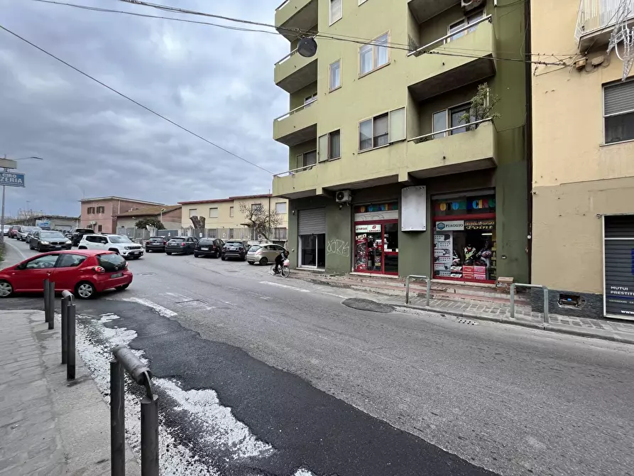 Immagine 1 di Negozio in vendita  in Via Corace a Catanzaro