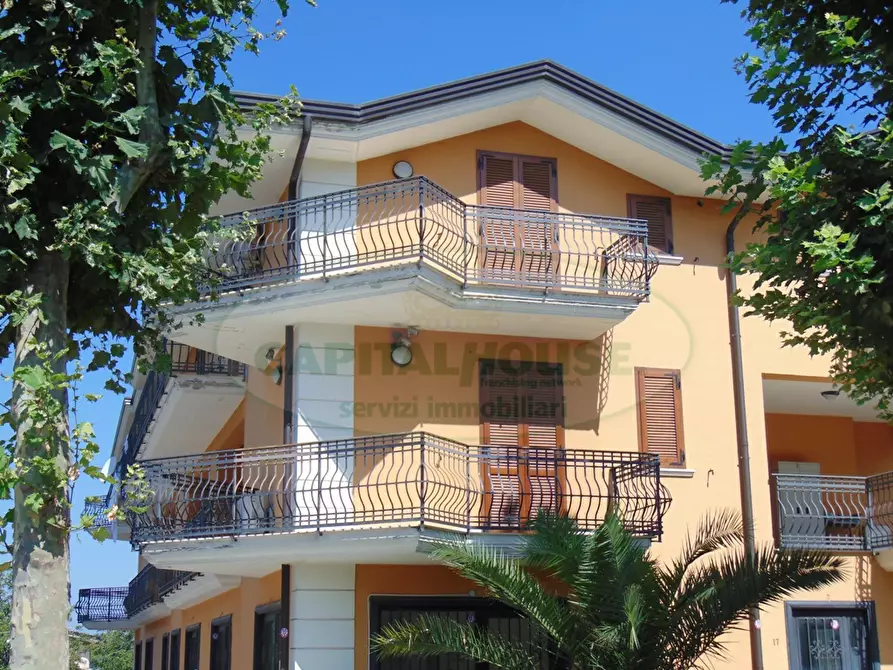 Immagine 1 di Appartamento in vendita  in sirignano a Aiello Del Sabato