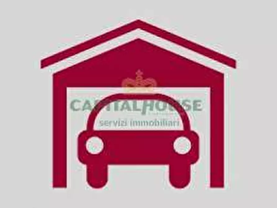 Immagine 1 di Posto auto in affitto  a Caserta
