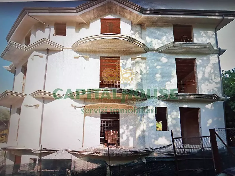 Immagine 1 di Villa in vendita  a Mugnano Del Cardinale