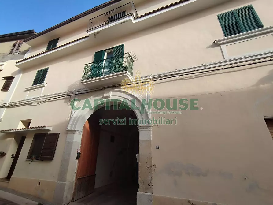 Immagine 1 di Appartamento in vendita  a Castel Di Sasso