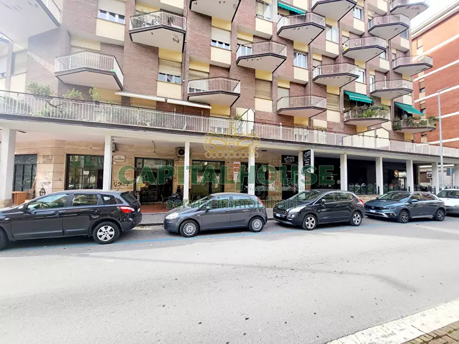 Immagine 1 di Posto auto in vendita  a Avellino