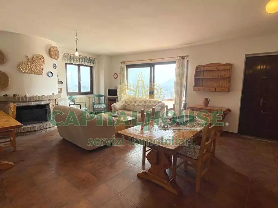 Immagine 1 di Appartamento in vendita  a Capriglia Irpina