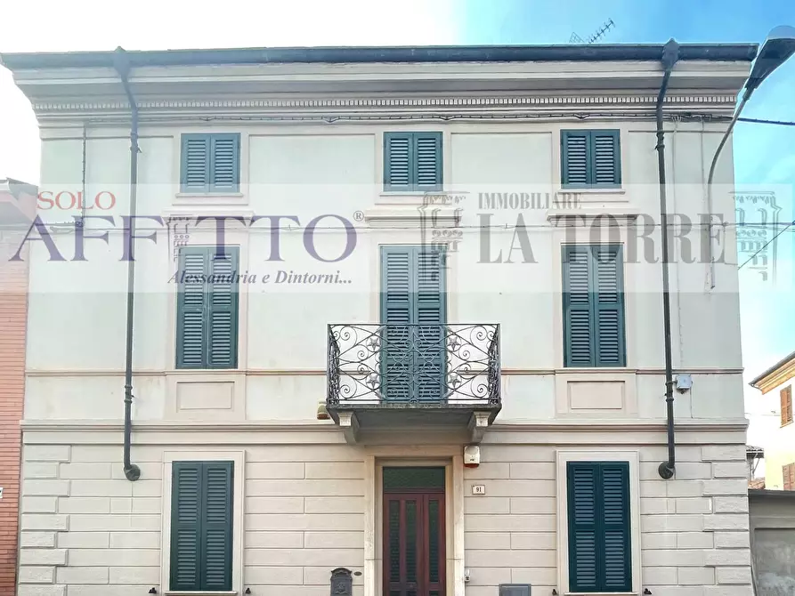 Immagine 1 di Villa in vendita  in Piazza San Martino a Castellazzo Bormida
