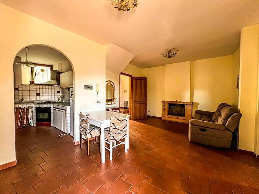 Immagine 1 di Appartamento in vendita  in Via delle Fornaci a Alatri