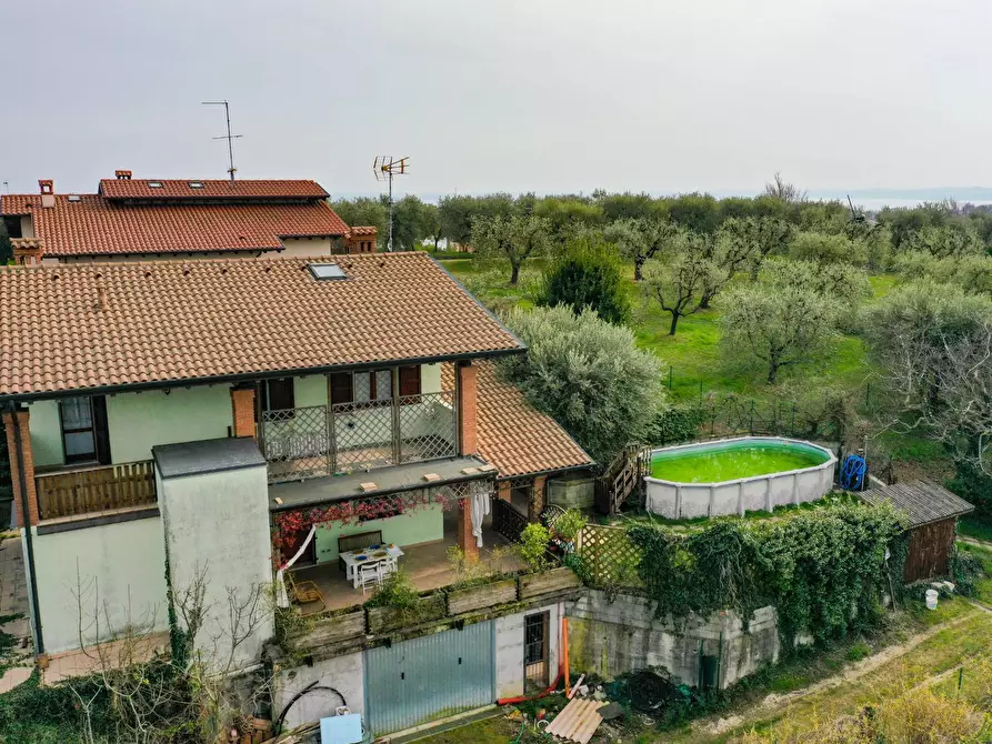 Immagine 1 di Villa in vendita  in VIA 25 APRILE a Calvagese Della Riviera
