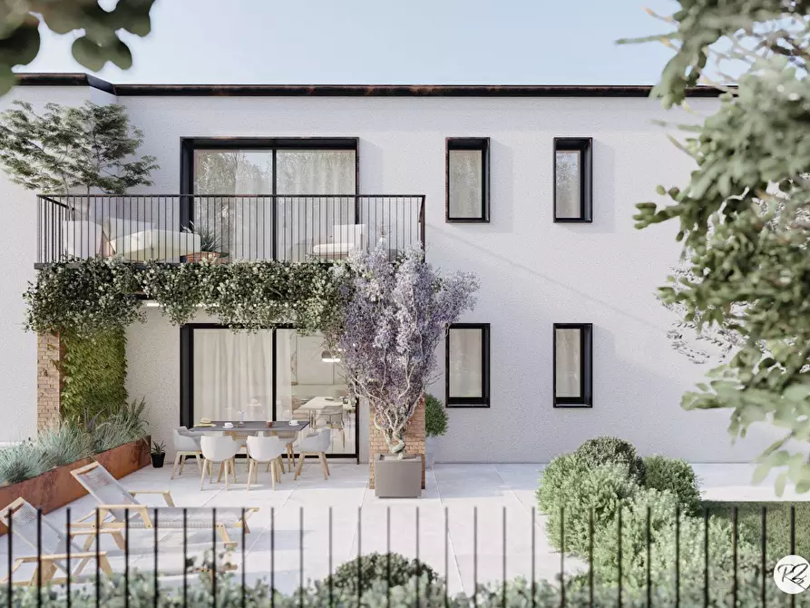 Immagine 1 di Appartamento in vendita  in Località Broglie a Peschiera Del Garda