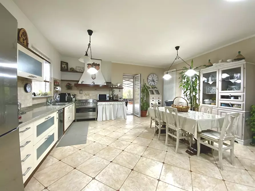 Immagine 1 di Casa indipendente in vendita  in Regione Montagnola a Acqui Terme