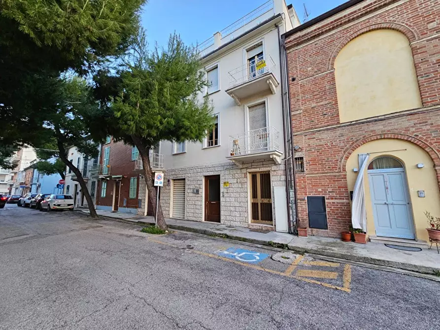 Immagine 1 di Appartamento in vendita  in via nardi a Porto San Giorgio