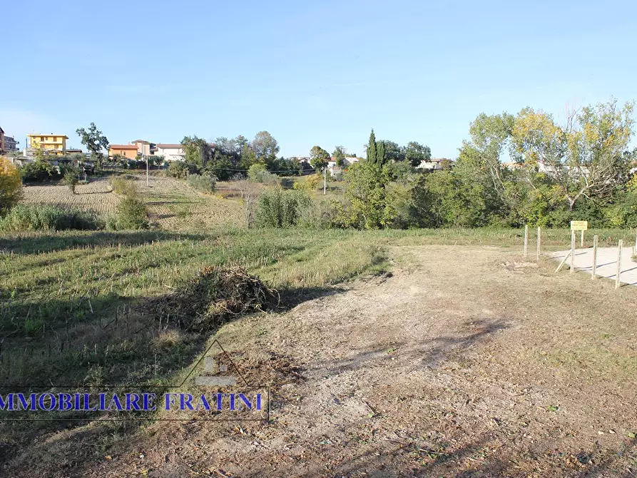 Immagine 1 di Terreno edificabile in vendita  a Maltignano