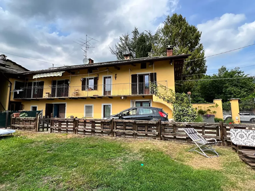 Immagine 1 di Villa in vendita  a Luserna San Giovanni
