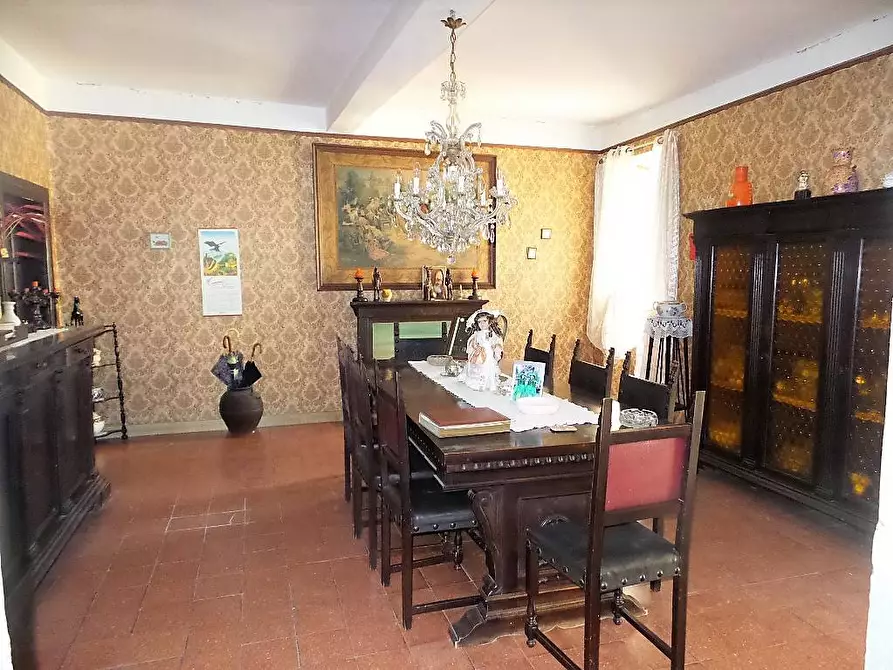 Immagine 1 di Appartamento in vendita  in via Filippo Nicolai a Caprarola