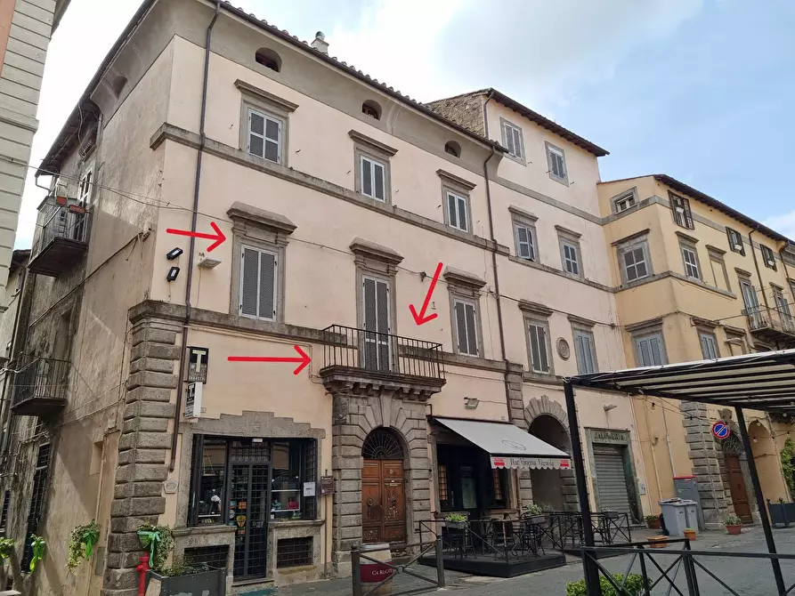 Immagine 1 di Appartamento in vendita  in Piazza del Vignola a Caprarola