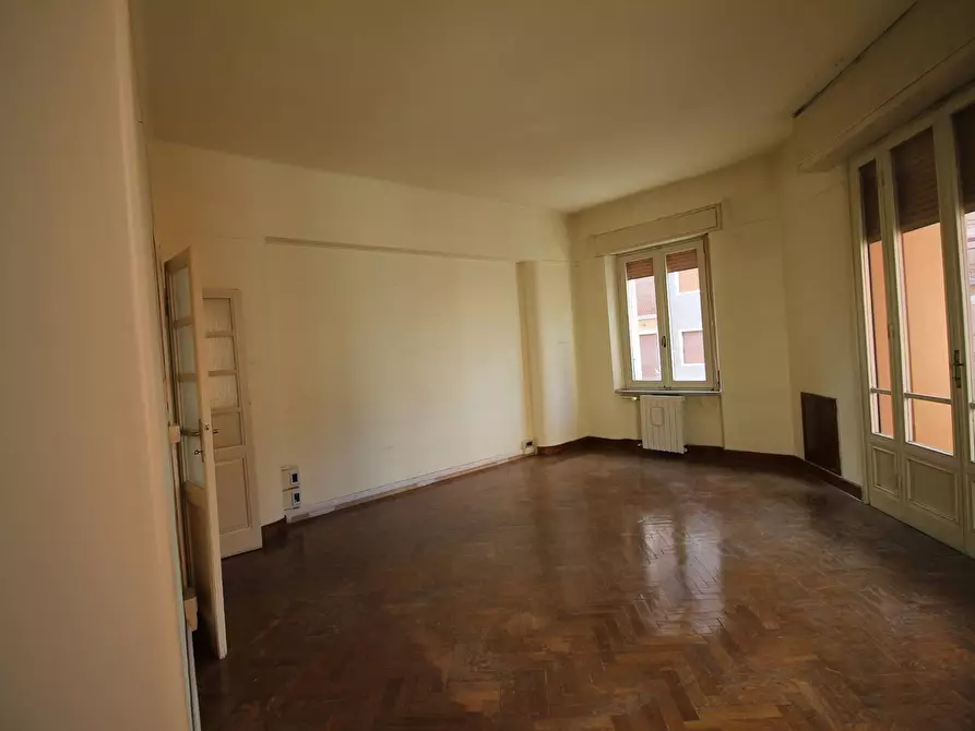 Immagine 1 di Appartamento in vendita  in via pascoli a Pisa