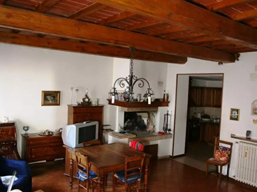 Immagine 1 di Villa in vendita  a Laterina Pergine Valdarno