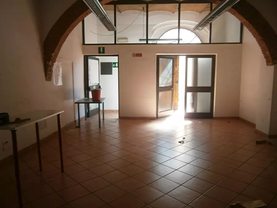Immagine 1 di Ufficio in vendita  a San Giovanni Valdarno