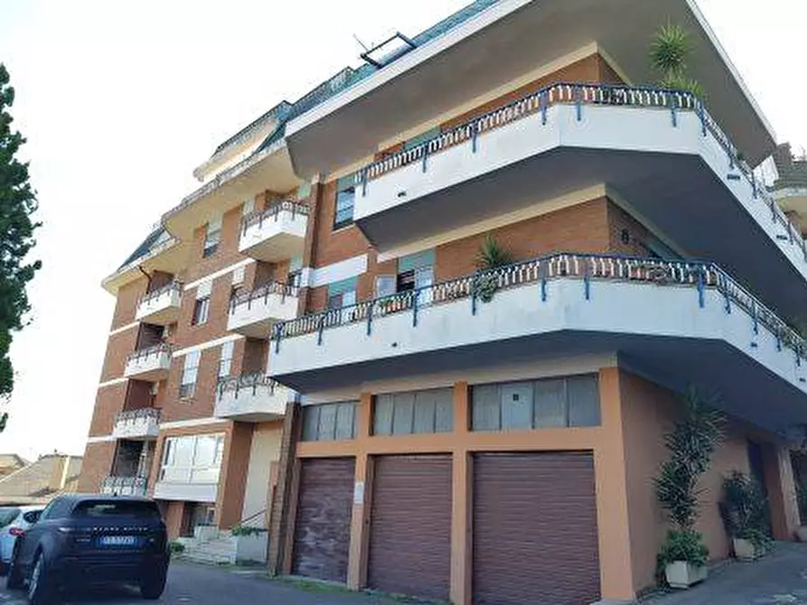 Immagine 1 di Appartamento in vendita  in VIA LATINA a Colleferro