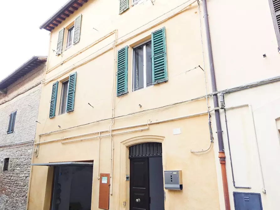 Immagine 1 di Casa indipendente in vendita  in VIA MARCOALDI a Fabriano