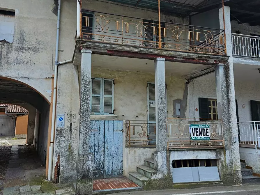 Immagine 1 di Rustico / casale in vendita  in VIA STAZIONE a Borgo Ticino