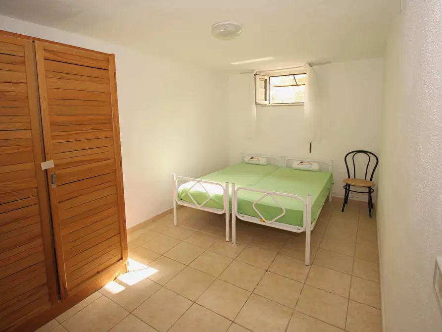Immagine 1 di Appartamento in vendita  in via Della Luna a Dorgali