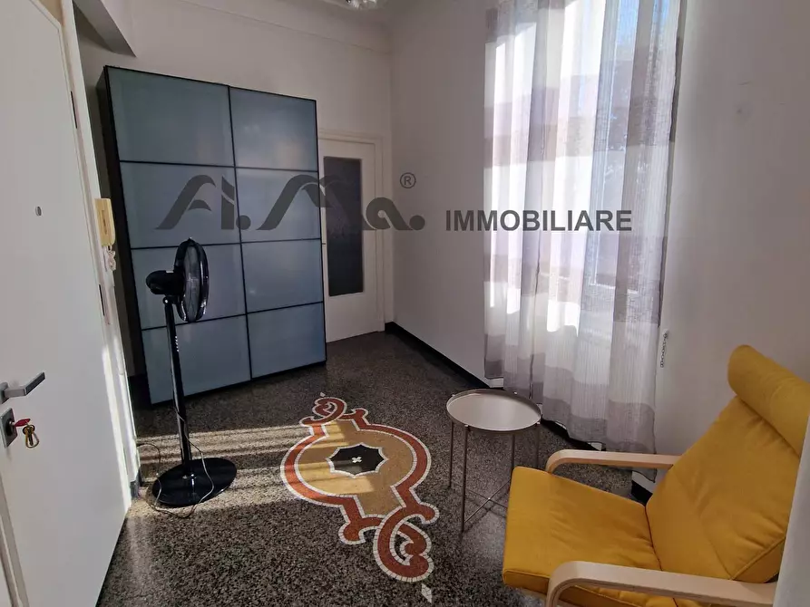 Immagine 1 di Appartamento in vendita  in via Acqui a Savona