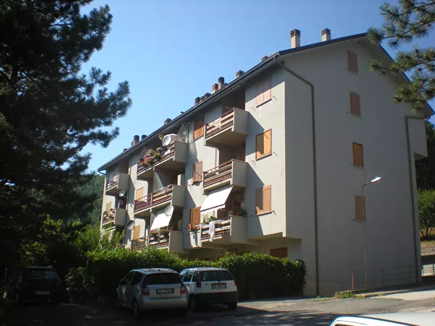 Immagine 1 di Appartamento in vendita  in via cursula a Cascia