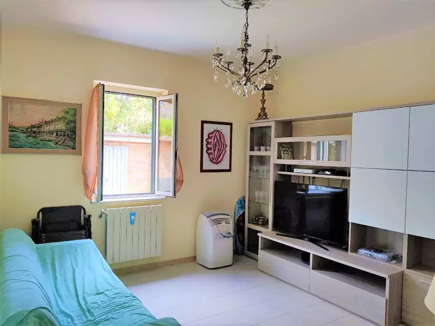 Immagine 1 di Appartamento in vendita  in Via Claudio Ceccarini a Arlena Di Castro