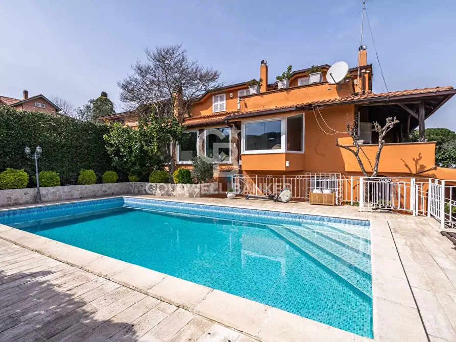 Immagine 1 di Villa in vendita  in via delle macere a Canale Monterano