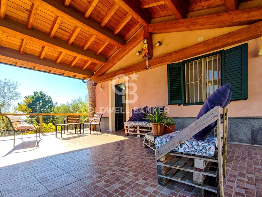 Immagine 1 di Villa in vendita  in Contrada Segreta a Belpasso