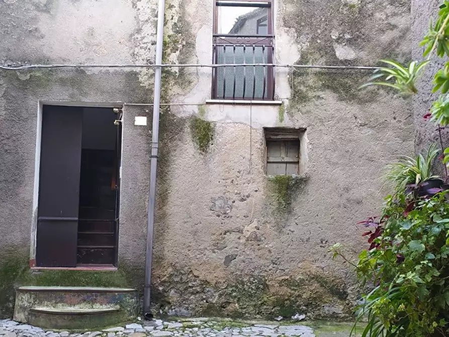 Immagine 1 di Casa indipendente in vendita  in Via I Ottobre a Rofrano