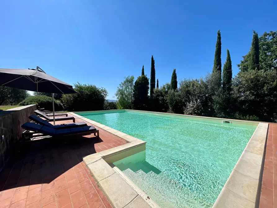 Immagine 1 di Villa in vendita  in Loc. Poderone a Magliano In Toscana