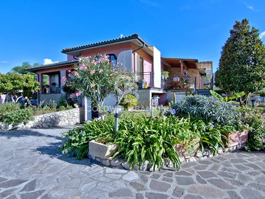 Immagine 1 di Villa in vendita  in Loc. San Giovanni a Portoferraio