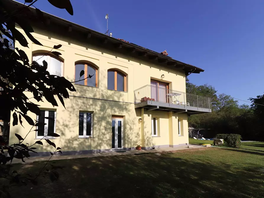 Immagine 1 di Villa in vendita  in Strada Valle Goria a Antignano