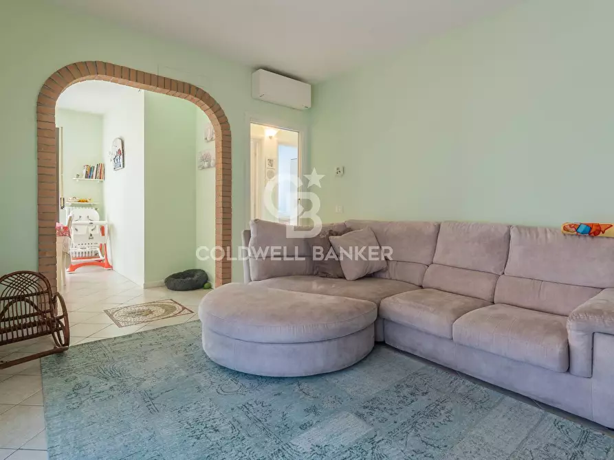 Immagine 1 di Appartamento in vendita  in Viale Matera a Riccione