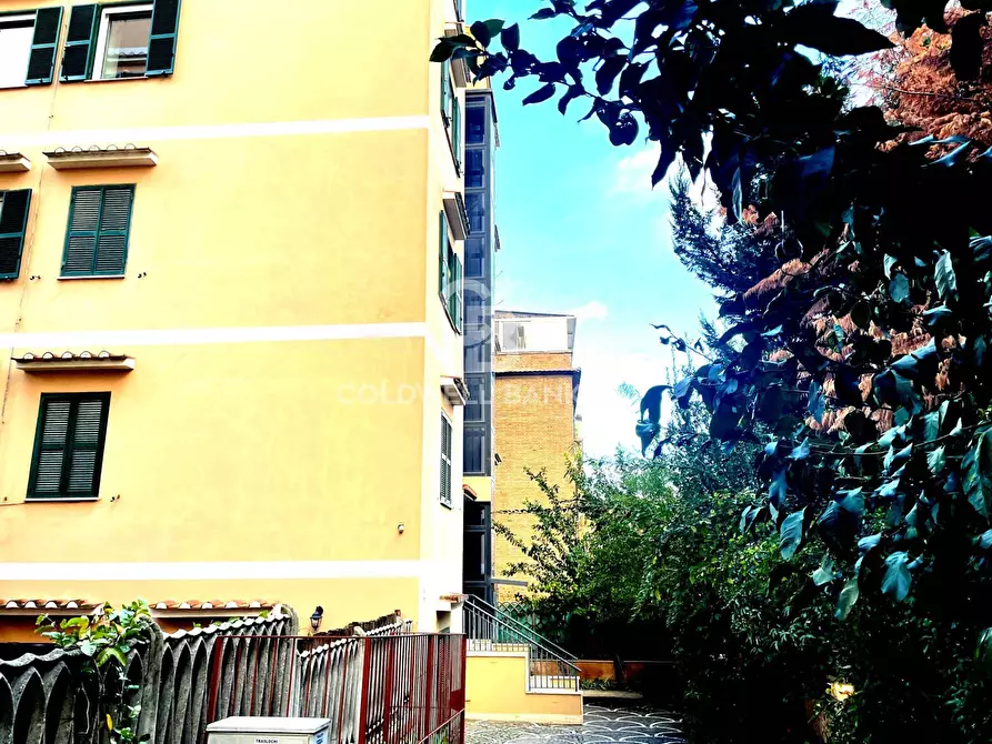 Immagine 1 di Appartamento in affitto  in Via Marcantonio Odescalchi a Roma