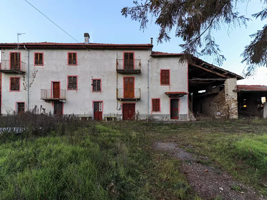 Immagine 1 di Casa indipendente in vendita  in Borgata Basso Erro a Alice Bel Colle