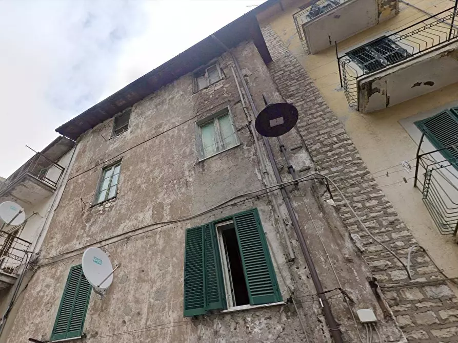 Immagine 1 di Palazzo in vendita  in Via Danta Alighieri a Carpineto Romano