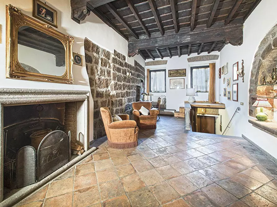 Immagine 1 di Appartamento in vendita  in Via III Reggimento Granatieri di Sardegna a Viterbo
