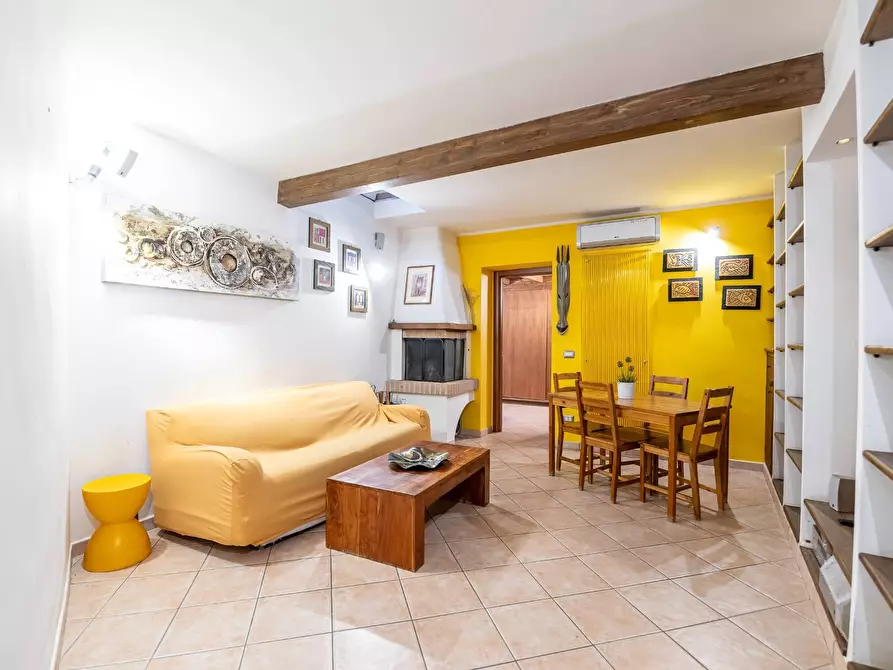 Immagine 1 di Appartamento in vendita  in via Enrico Vitali a Monterotondo