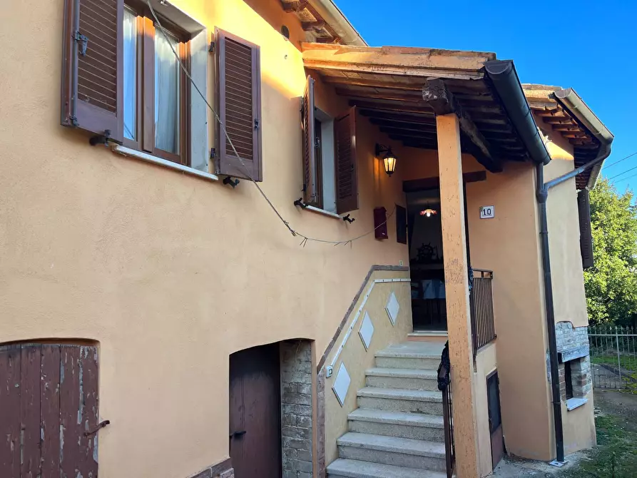 Immagine 1 di Casa indipendente in vendita  a Giano Dell'umbria