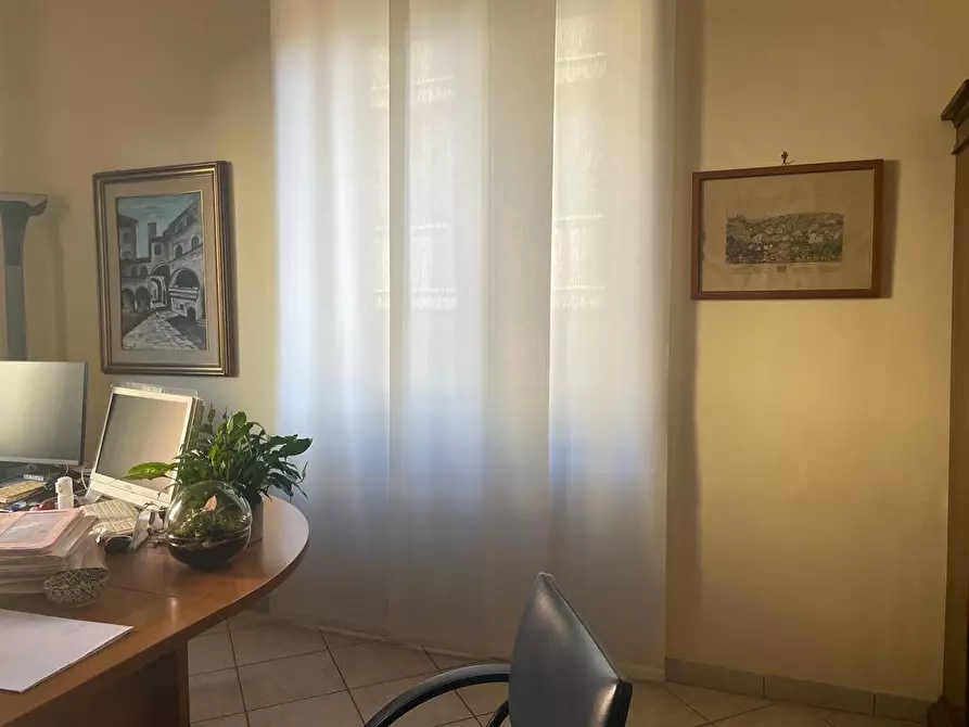 Immagine 1 di Ufficio in vendita  in Via G. Marconi a Viterbo